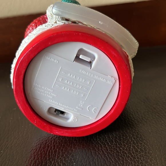 Vtg Lighted Glitter Santa Holding Sparkly Christmas Tree in Green Gloves - Picture 9 of 9